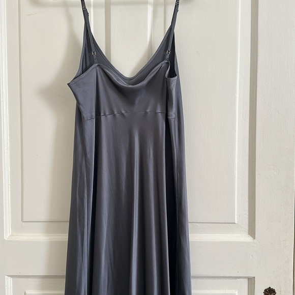 VACANCES Silk Slip Maxi Bias Cut Dress Grey Small - Picture 8 of 9